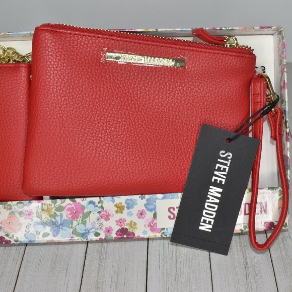 Steve Madden 2 Piece Wallet Key Ring Red MSRP $68 - Picture 3 of 7